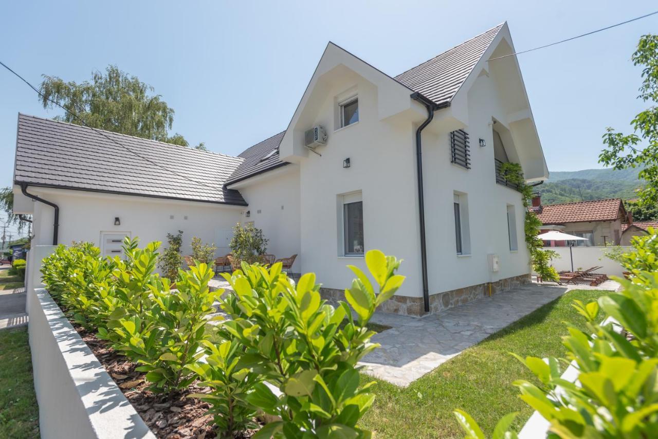 Vila Pobeda Banja Koviljača Eksteriør billede